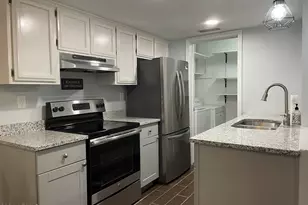 11048 N 28th Dr, Phoenix, AZ 85029 - Photo 3