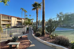 11048 N 28th Dr, Phoenix, AZ 85029 - Photo 15