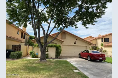 11025 W Poinsettia Drive, Avondale, AZ 85392 - Photo 1