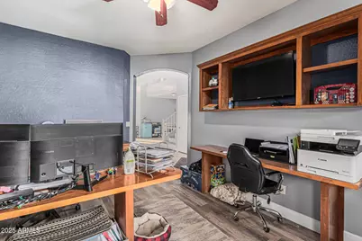 10054 E Lakeview Avenue, Mesa, AZ 85209 - Photo 23