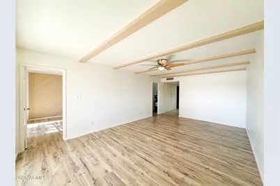 13607 N 24th Lane, Phoenix, AZ 85029 - Photo 9