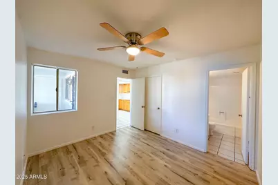 13607 N 24th Lane, Phoenix, AZ 85029 - Photo 17