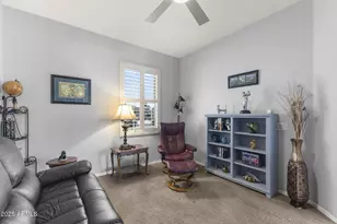 19228 N Guardian Ln, Surprise, AZ 85387 - Photo 9