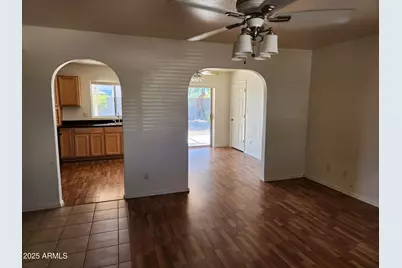 1803 W Kerry Lane, Phoenix, AZ 85027 - Photo 7