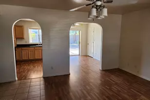 1803 W Kerry Ln, Phoenix, AZ 85027 - Photo 7