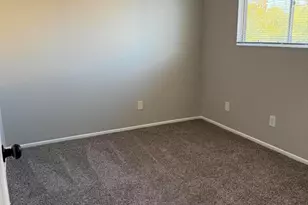 1101 S Farmer Ave, Tempe, AZ 85281 - Photo 5