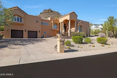 1044 W Indian Hills Place, Phoenix, AZ 85023 - Photo 3