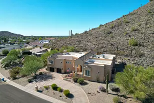 1044 W Indian Hills Pl, Phoenix, AZ 85023 - Photo 35