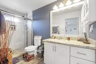 8728 E Monte Vista Rd, Scottsdale, AZ 85257 - Photo 13