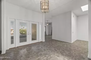 17841 N Willowbrook Dr, Sun City, AZ 85373 - Photo 3