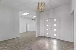 17841 N Willowbrook Dr, Sun City, AZ 85373 - Photo 11