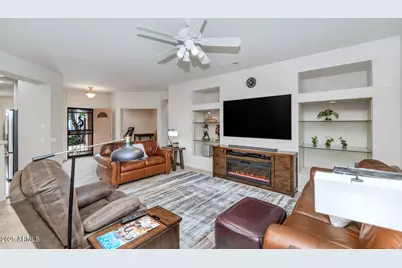 15230 W Cascade Court, Surprise, AZ 85374 - Photo 7