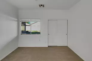 230 W Pacific Dr, Casa Grande, AZ 85122 - Photo 17