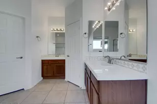 230 W Pacific Dr, Casa Grande, AZ 85122 - Photo 13