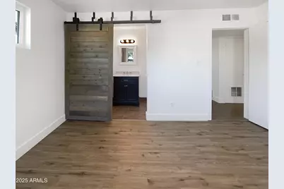 7231 N 23rd Avenue, Phoenix, AZ 85021 - Photo 17