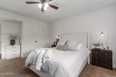 2236 S Evergreen Road, Tempe, AZ 85282 - Photo 17