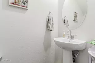 17478 W Paraiso Ln W, Surprise, AZ 85387 - Photo 11