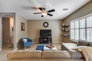 12163 W Locust Ln, Avondale, AZ 85323 - Photo 23