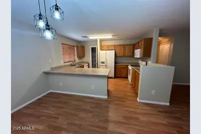 23811 W Desert Bloom Street, Buckeye, AZ 85326 - Photo 19