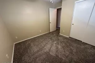 23811 W Desert Bloom St, Buckeye, AZ 85326 - Photo 9