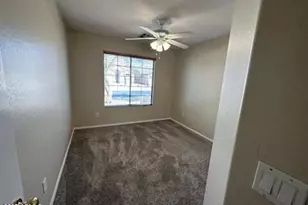 23811 W Desert Bloom St, Buckeye, AZ 85326 - Photo 15