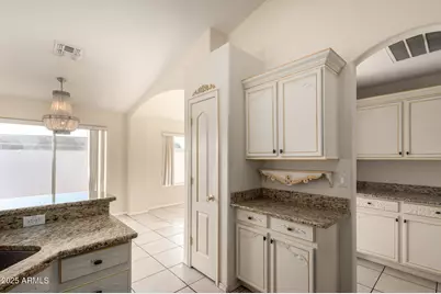 8103 W Tonto Lane, Peoria, AZ 85382 - Photo 15