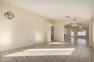 8103 W Tonto Ln, Peoria, AZ 85382 - Photo 9