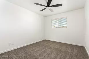 233 E Erie Dr, Tempe, AZ 85282 - Photo 15