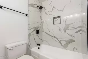 233 E Erie Dr, Tempe, AZ 85282 - Photo 11