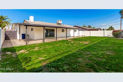 233 E Erie Drive, Tempe, AZ 85282 - Photo 19