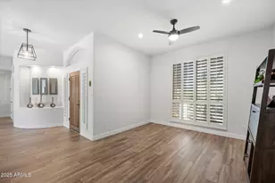 8056 E Lariat Ln, Scottsdale, AZ 85255 - Photo 13