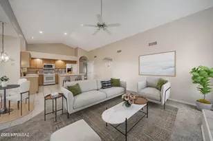 1645 E Ganymede Dr, Tucson, AZ 85737 - Photo 13