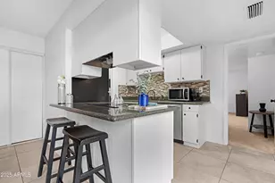 2042 W Elm St, Phoenix, AZ 85015 - Photo 13