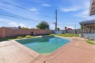 857 E Buffalo St, Chandler, AZ 85225 - Photo 31
