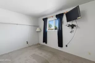 857 E Buffalo St, Chandler, AZ 85225 - Photo 19