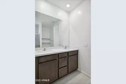 25445 W Bowker Street, Buckeye, AZ 85326 - Photo 7