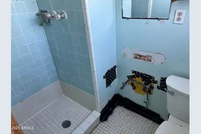 3801 W Montebello Avenue, Phoenix, AZ 85019 - Photo 7