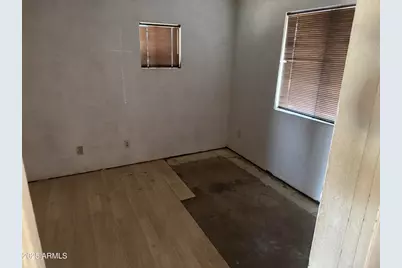 3801 W Montebello Avenue, Phoenix, AZ 85019 - Photo 15