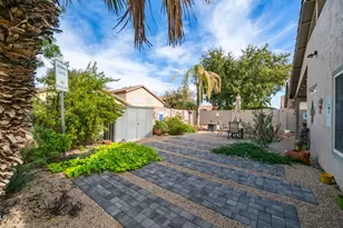 882 E Baylor Ln, Gilbert, AZ 85296 - Photo 13