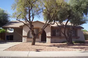 2205 W Curry St, Chandler, AZ 85224 - Photo 1