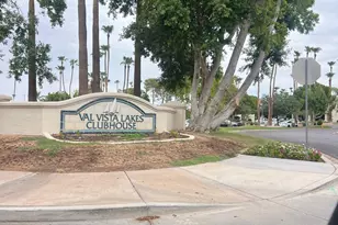 1633 E Lakeside Dr, Gilbert, AZ 85234 - Photo 19