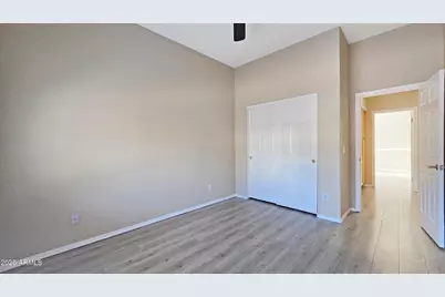 13586 W Monte Vista Road, Goodyear, AZ 85395 - Photo 9