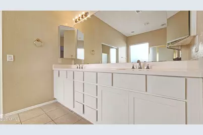 13586 W Monte Vista Road, Goodyear, AZ 85395 - Photo 25