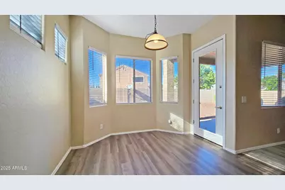 13586 W Monte Vista Road, Goodyear, AZ 85395 - Photo 21