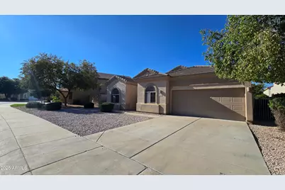 13586 W Monte Vista Road, Goodyear, AZ 85395 - Photo 3