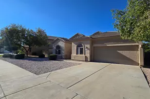 13586 W Monte Vista Rd, Goodyear, AZ 85395 - Photo 3
