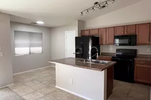 9847 W Lone Cactus Dr, Peoria, AZ 85382 - Photo 9