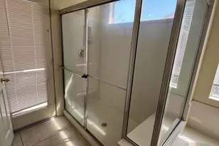 4509 E South Fork Dr, Phoenix, AZ 85044 - Photo 9