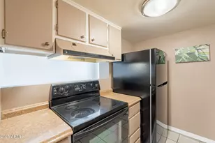 948 S Alma School Rd, Mesa, AZ 85210 - Photo 11