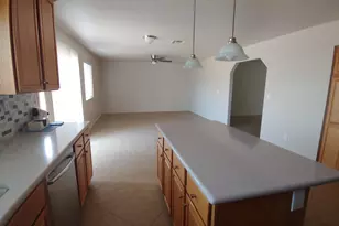 568 W Caroline Ln, Chandler, AZ 85225 - Photo 9